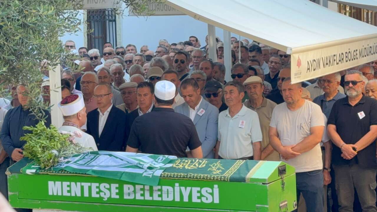 Akın Çavaş Son Yolculuğuna Uğurlandı 3